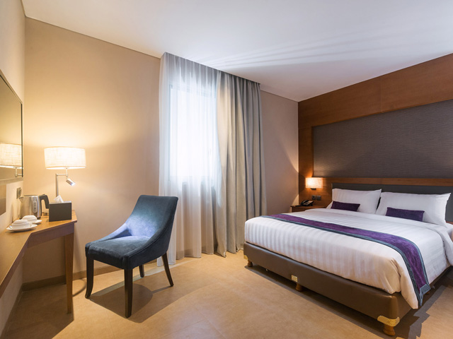 Deluxe Double Bedroom